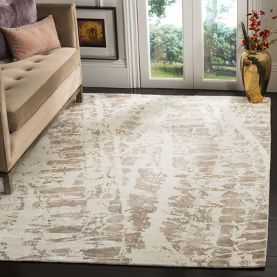 Issouf Hand Loomed Viscose Abstract Rug