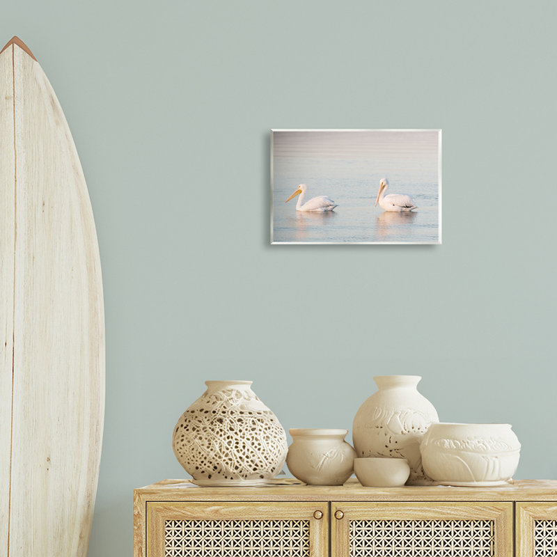 «Pelicans on Calm Waters» par Danita Delimont, H 10 po x l 15 po