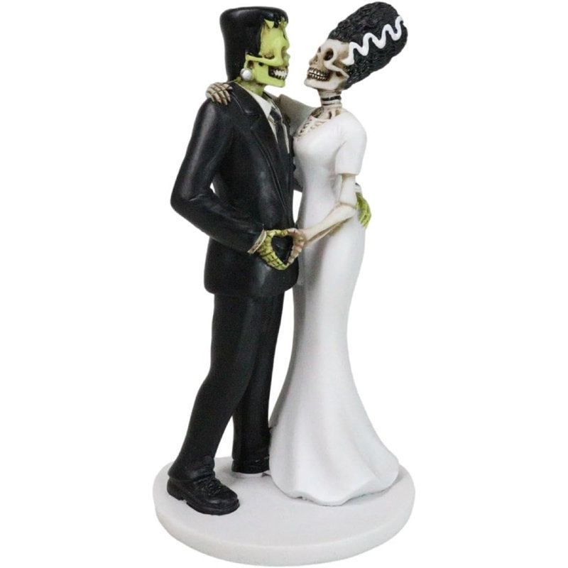 Figurine de mariage et squelette Frankenstein