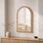 Miroir mural en bois naturel de 20 po x 30 po avec cadre en bois massif perlé et miroir rustique de style campagnard pour entrée, salle de bain et salon