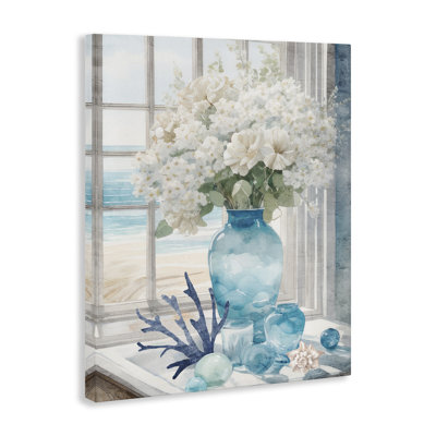 Art mural sur toile «Coastal Flower Vase» par Kim Allen