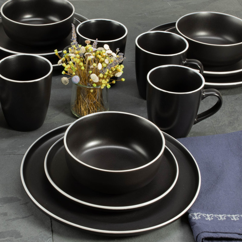 White Ceramic 16-Piece Dinnerware Set with Semi-Matte Finish