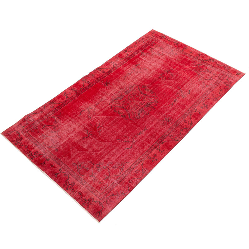 Tapis rouge foncé à transition de couleur 5 pi 7 po x 9 pi 2 po