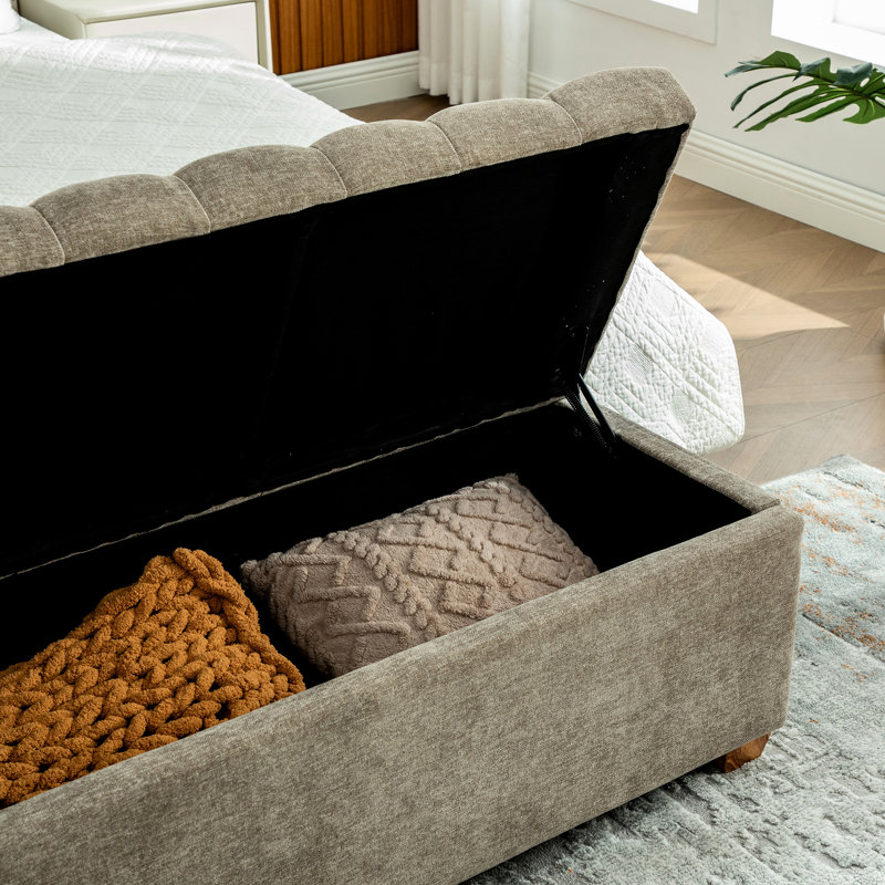 Banc de rangement en chenille de 60,2 po de largeur, tabouret d'appoint rabattable avec pieds en bois d'hévéa, capacité de 300 lb, résistant aux égratignures, trous de ventilation, charnières pour fenêtre