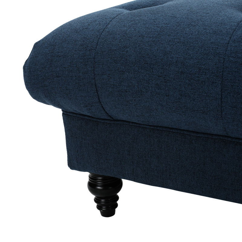 Kd - Bleu marine avec un tissu lisse au design simple