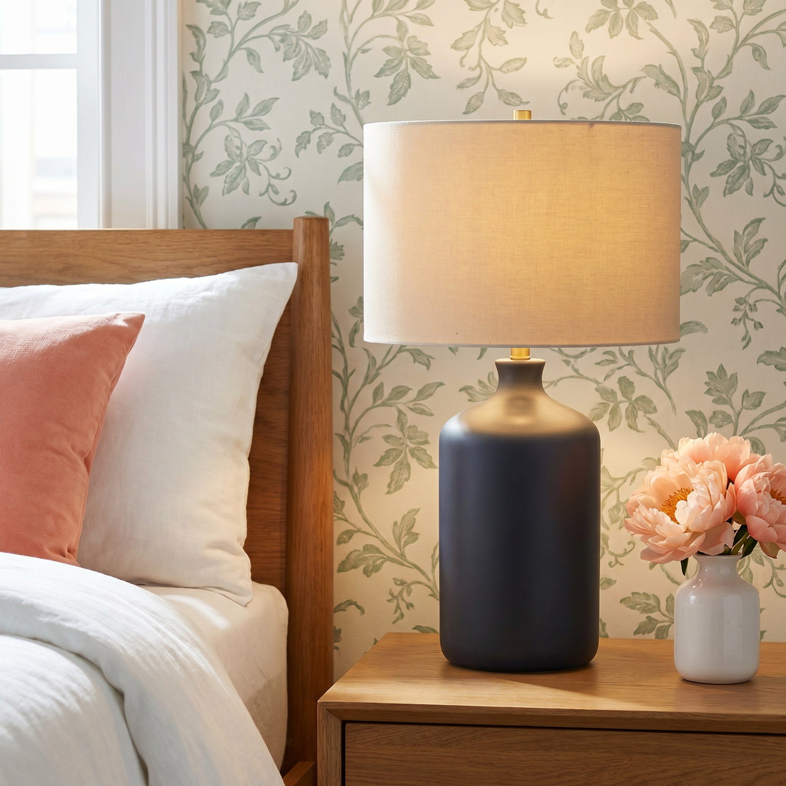 Ivor Ceramic Table Lamp, Navy