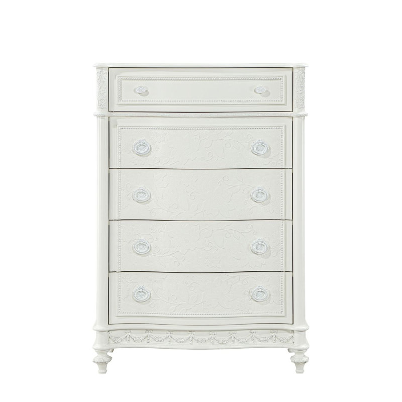 Commode avec finition ivoire pour la chambre à coucher