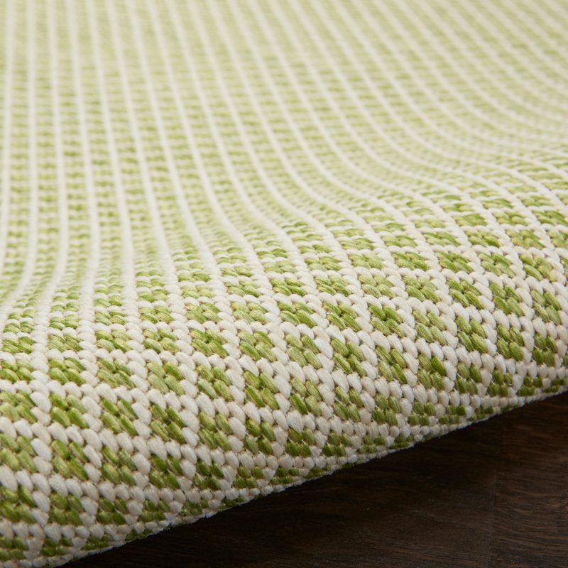 Mccune Indoor / Outdoor Rug, Rectangle 8' x 10'