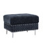 Canapé modulaire 3 places avec méridienne, repose-pieds avec rangement, pieds en métal et clous en cuivre, deux coussins blancs