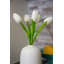 Arrangement floral à tulipes en vase