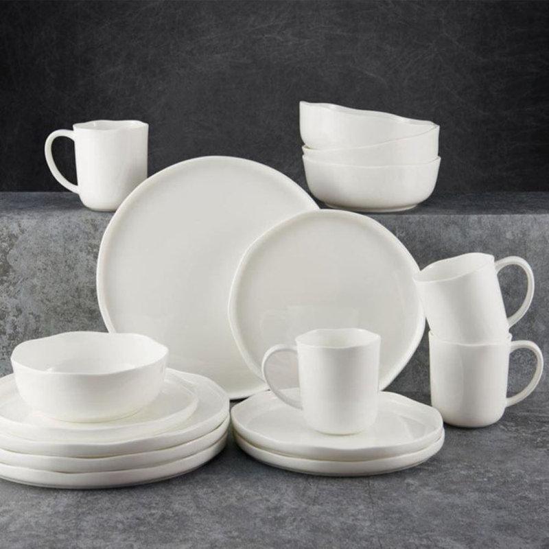 Adelaide 16-Piece Lightweight Chip-Resistant Bone China Dinnerware Set, Service for 4