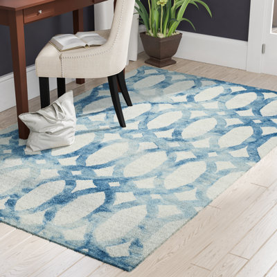 Amekia Hand Tufted Wool/Cotton Geometric Rug in Blue/Ivory