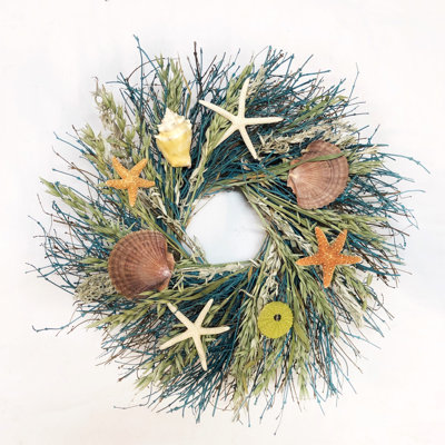 Beachy Handcrafted Dried Mixed Assortment 22'' Wreath