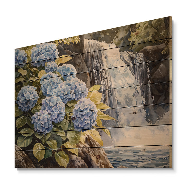 Hydrangées par la cascade I - Art mural en bois d'hortensias - sur bois de pin naturel, H 30 po x l 40 po