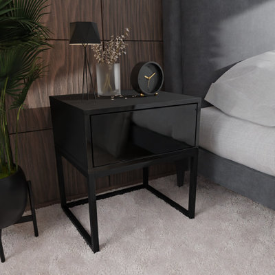 Varonique 1 Drawer Bedside Table