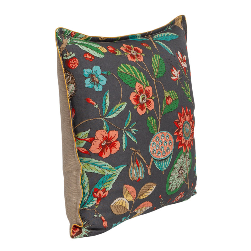 Roca Redonda Self-Flange Accent Pillow