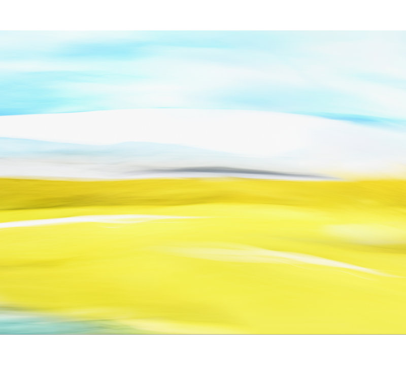 Paysage déplacé par Rica Belna - Peinture, H 25,2 po x l 31,2 po, Papier avec cadre noir, H 19 po x l 25 po