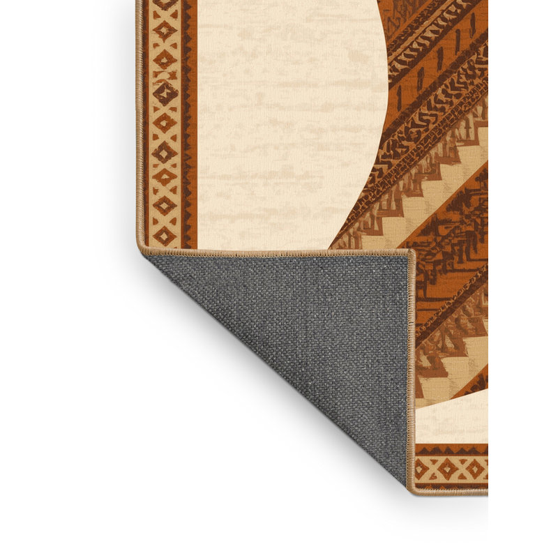 Tapis moelleux doux à motif géométrique d'inspiration mondiale Elwell - brun clair, 5 x 8