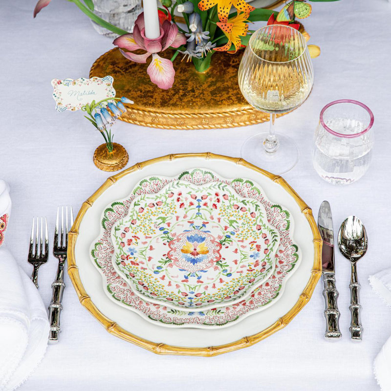 Sofia 16 - Piece Place Setting
