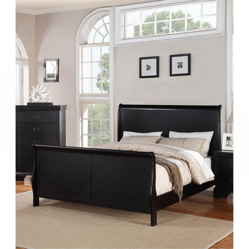 Mobilier de chambre à coucher de style Louis Phillippe, Grand lit