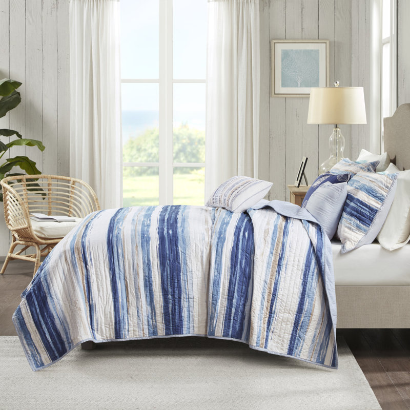 King Blue Reversible Microfiber Quilt Set with Decorative Pillows