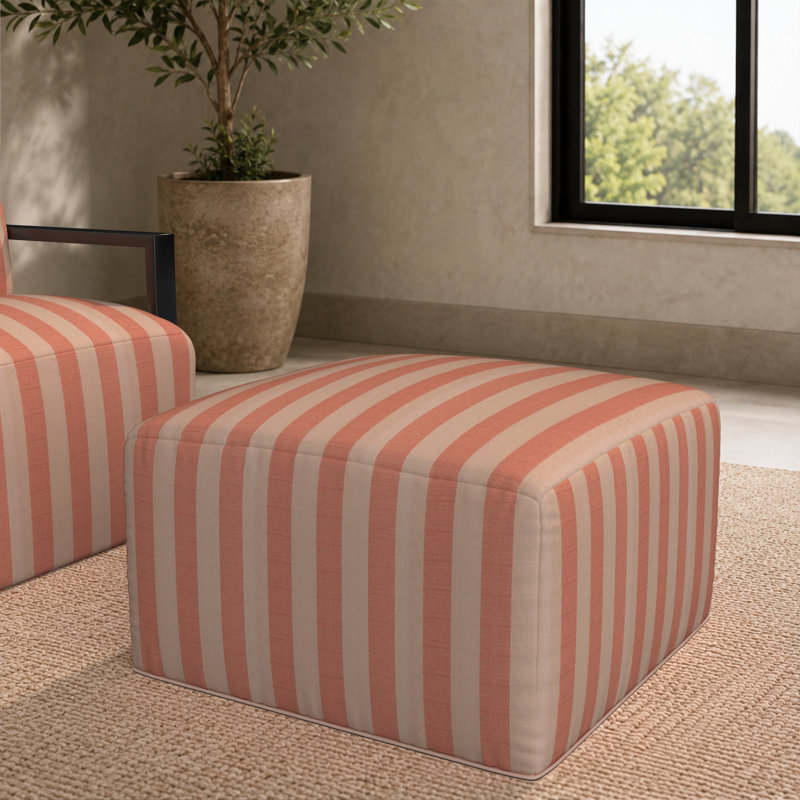 Repose-pieds rembourré Praia Sunbrella, H 16 po x l 29 po x P 29 po, Sunbrella® rayé expressif