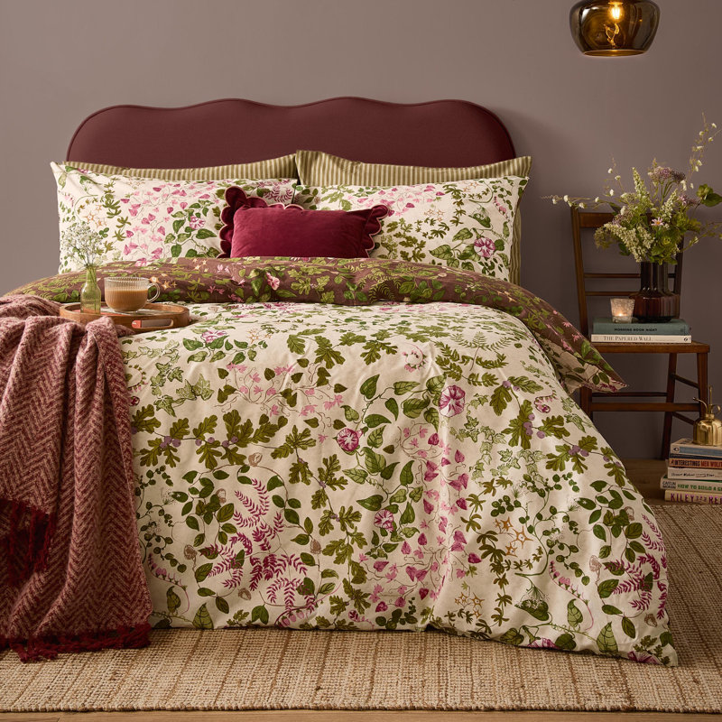 Flora Wilde Reversible Duvet Cover Set, Super King Duvet Cover Set + 2 Pillowcases