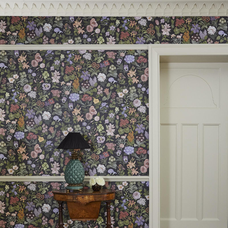 Floralia Floral Wall Mural, Noir
