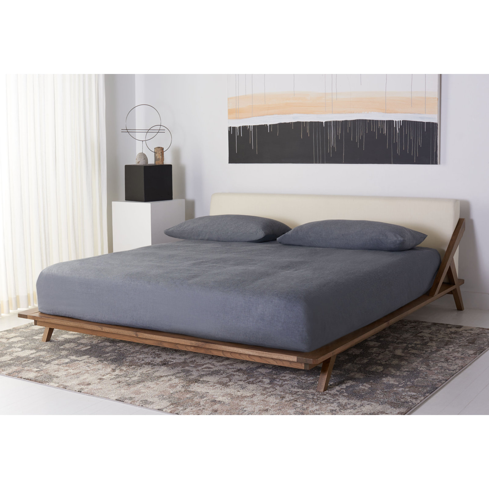 Devyn Linen Upholstered Bed, King