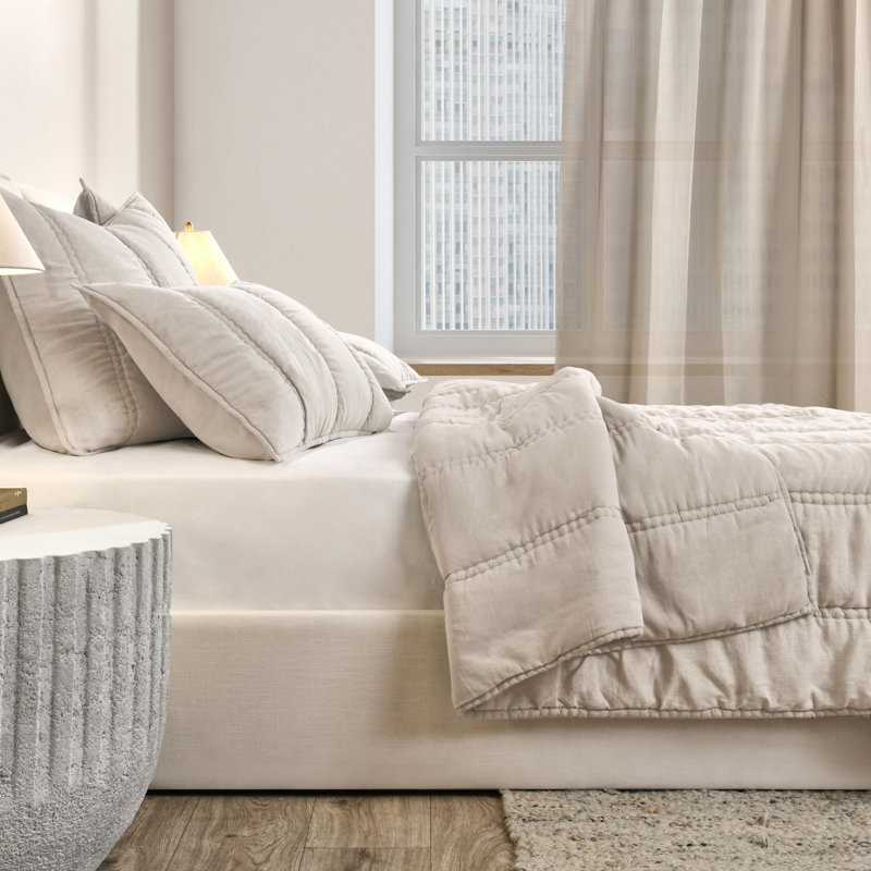 Rowen Sustainable Fabric Quilt, Beige, King Quilt