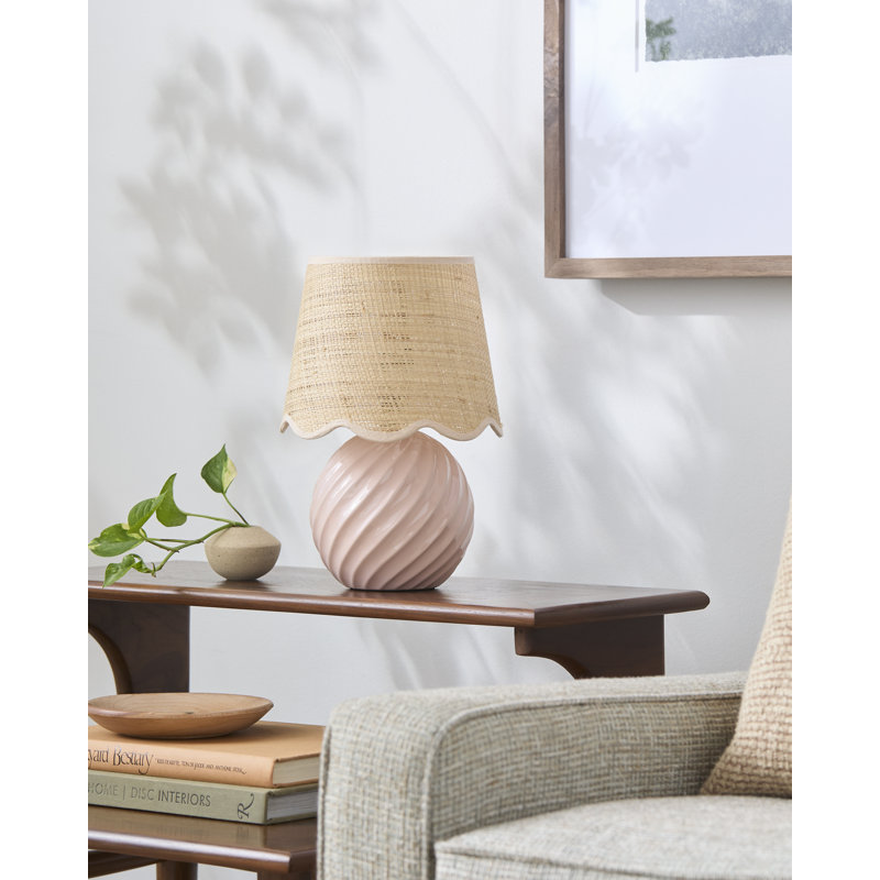 Lampe de table Wyatan, Rose, Rotin