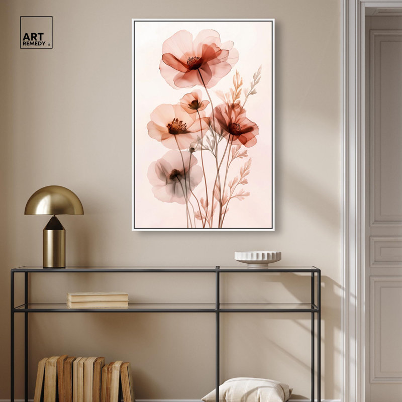 «Petal Dye I», art floral élégant par , H 37 po x l 25 po, Cadre flottant blanc