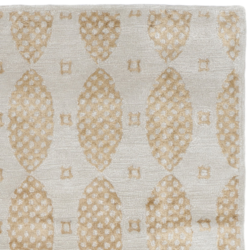 Tapis gris / jaune touffeté à motif géométrique Bayardo, Rectangle 7 pi 9 po x 9 pi 9 po