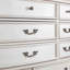 11 tiroirs de style transitionnel Zuri Commode finition perle blanche
