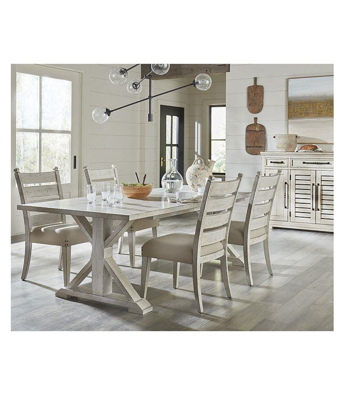 Homecoming Rect. Dining Table (One 18" Leaf)