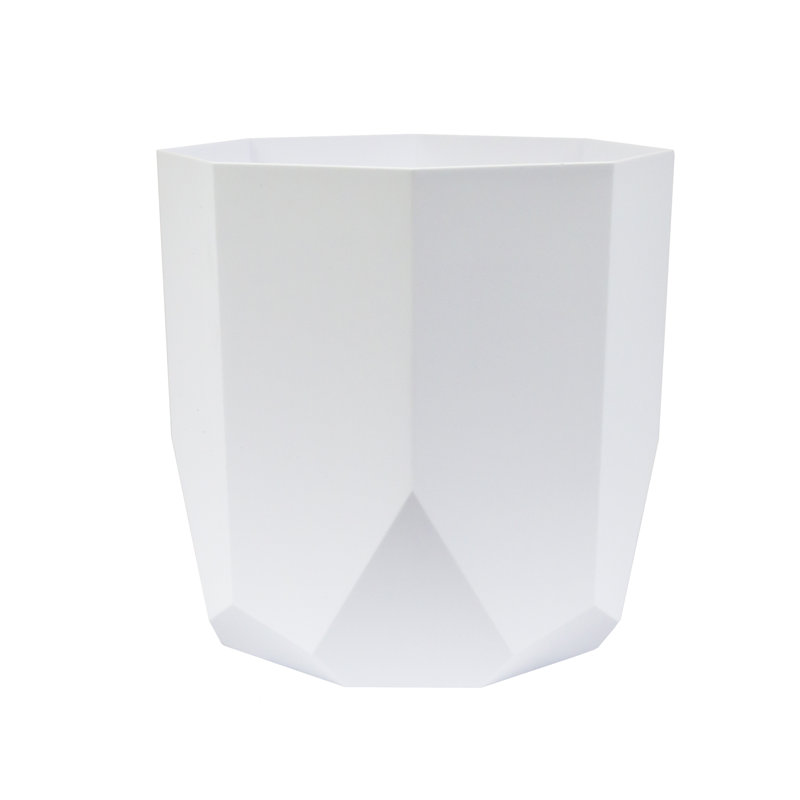 Tuxton Geometric Plastic Indoor/Outdoor Planter, White, 8.13" x 8.25" x 8.25"