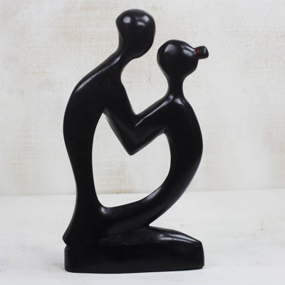 Shakia People Figurines & Sculptures