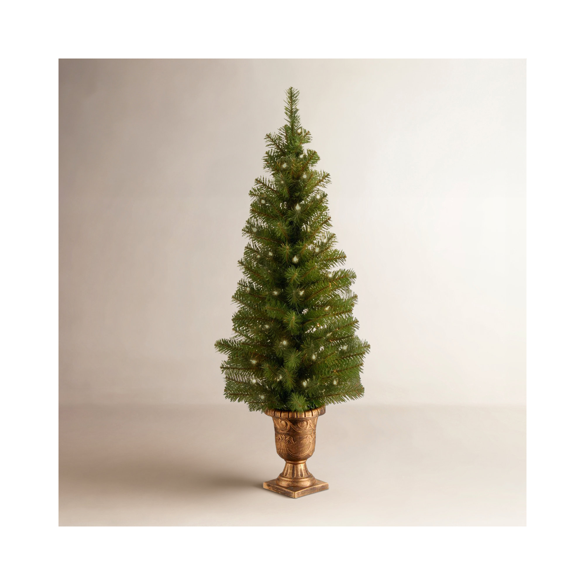 The Holiday Aisle® Montclair Spruce Entrance Tree with Clear Lights, 4'