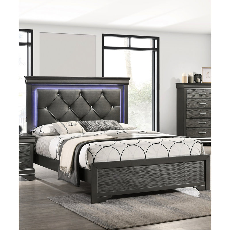 Très grand lit ultramoderne en similicuir gris foncé avec tête de lit à boutons et fabrication en bois massif à DEL de style transitionnel
