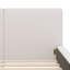 Grand lit tapissier au sol en velours-550158351
