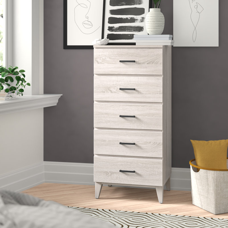 Malle 23.6'' W 5 - Drawer Dresser, White