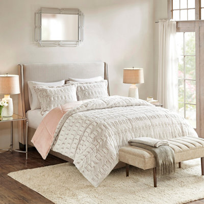 Twin/Twin Xl Long Fur Mini Bedding - Luxury With Faux And Mink Reverse Box Sewn Comforter Filling
