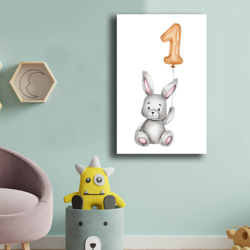 «Bunny with Number Balloon Nursery Pine», art mural en toile - 17,7 po x 27,6 po