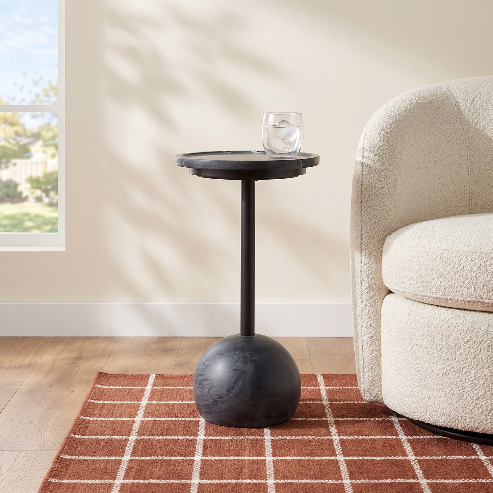 Nessie End Table, Black