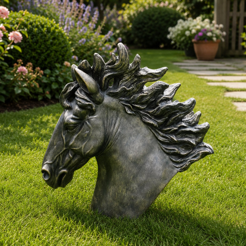 Statue de jardin antique tête de cheval