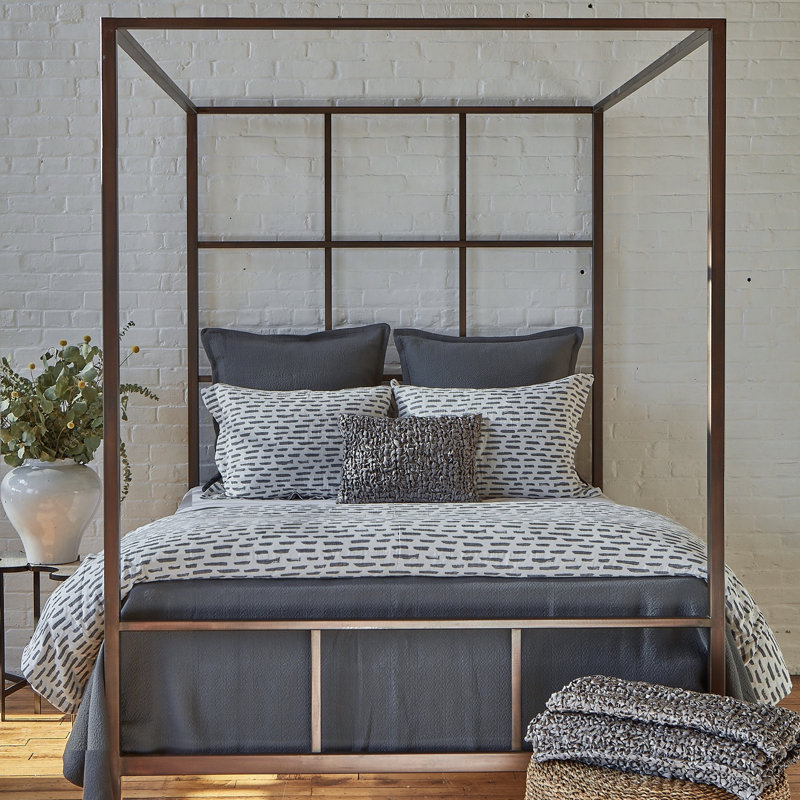 Lakewood Coverlet, Queen Coverlet + 5 Shams + 1 Throw Pillow