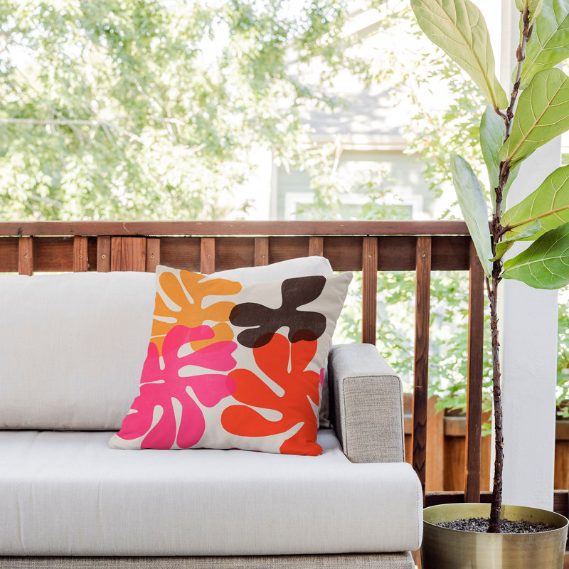 Floral Polyester Indoor/Outdoor Throw Pillow, 18" x 18"