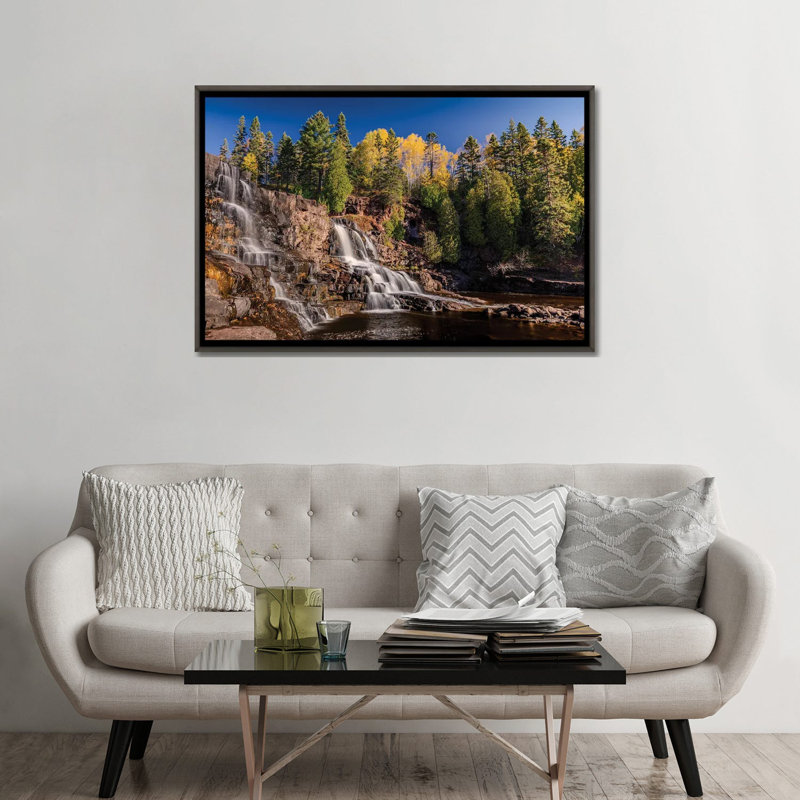 «Autumn Flow At Gooseberry», reproduction d'art sur toile encadrée, H 32 po x l 48 po, Gris