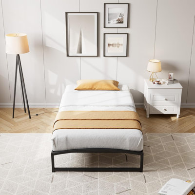 Hayli Low Profile Bed Frame, Heavy Duty Low Bed Frame Metal, Mattress Foundation with Steel Slat Support, No Box Spring Needed, Easy Assembly