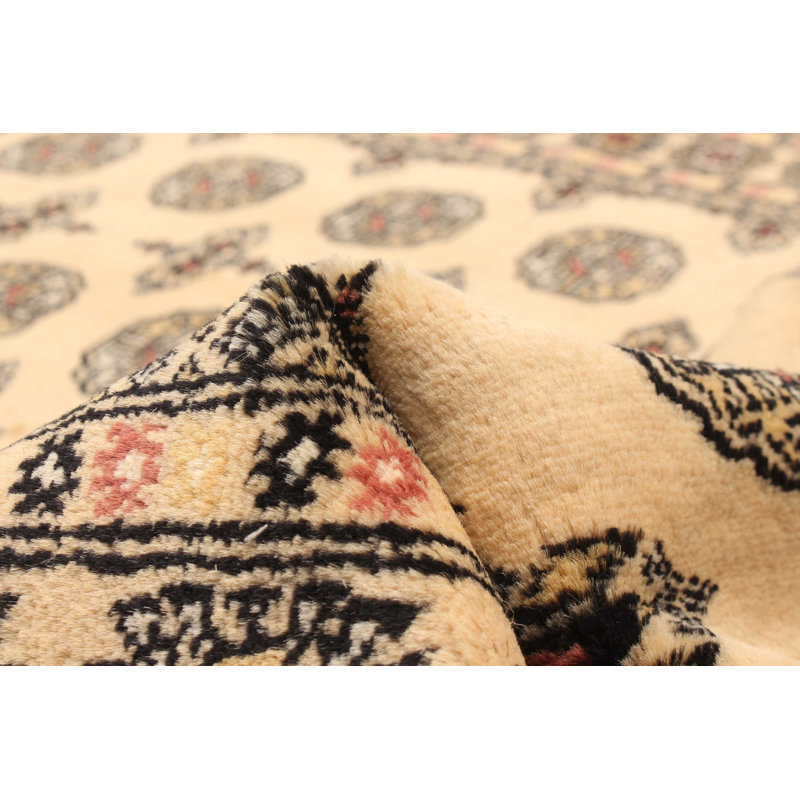 One-of-a-kind Hand-knotted Peshawar Bokhara Beige 4'8" x 6'10" Wool Rug